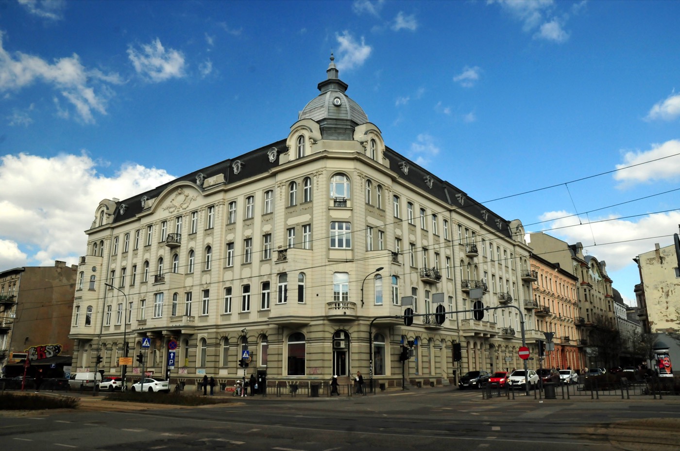 Kamienica Bernarda Glüksmana przy ulicy Andrzeja Struga 7 w Łodzi — siedziba kancelarii